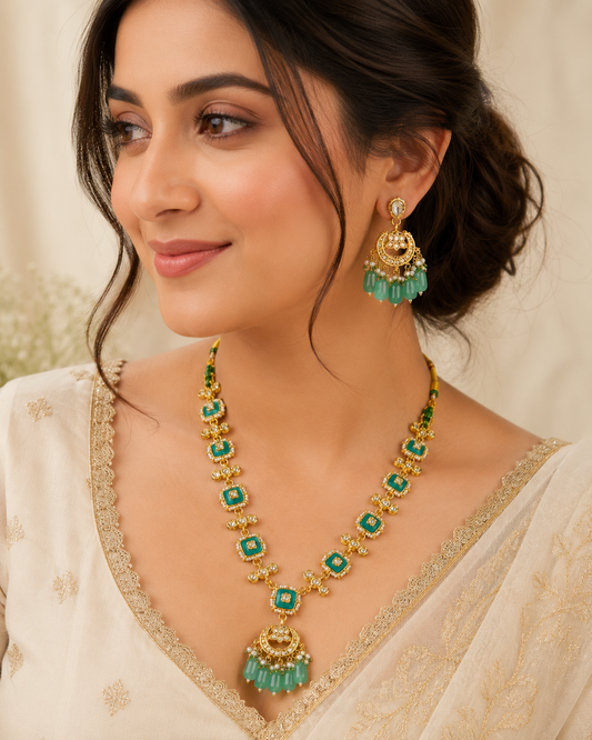Aqua Green Kundan-Style Necklace Set with Pearl Drop Earrings