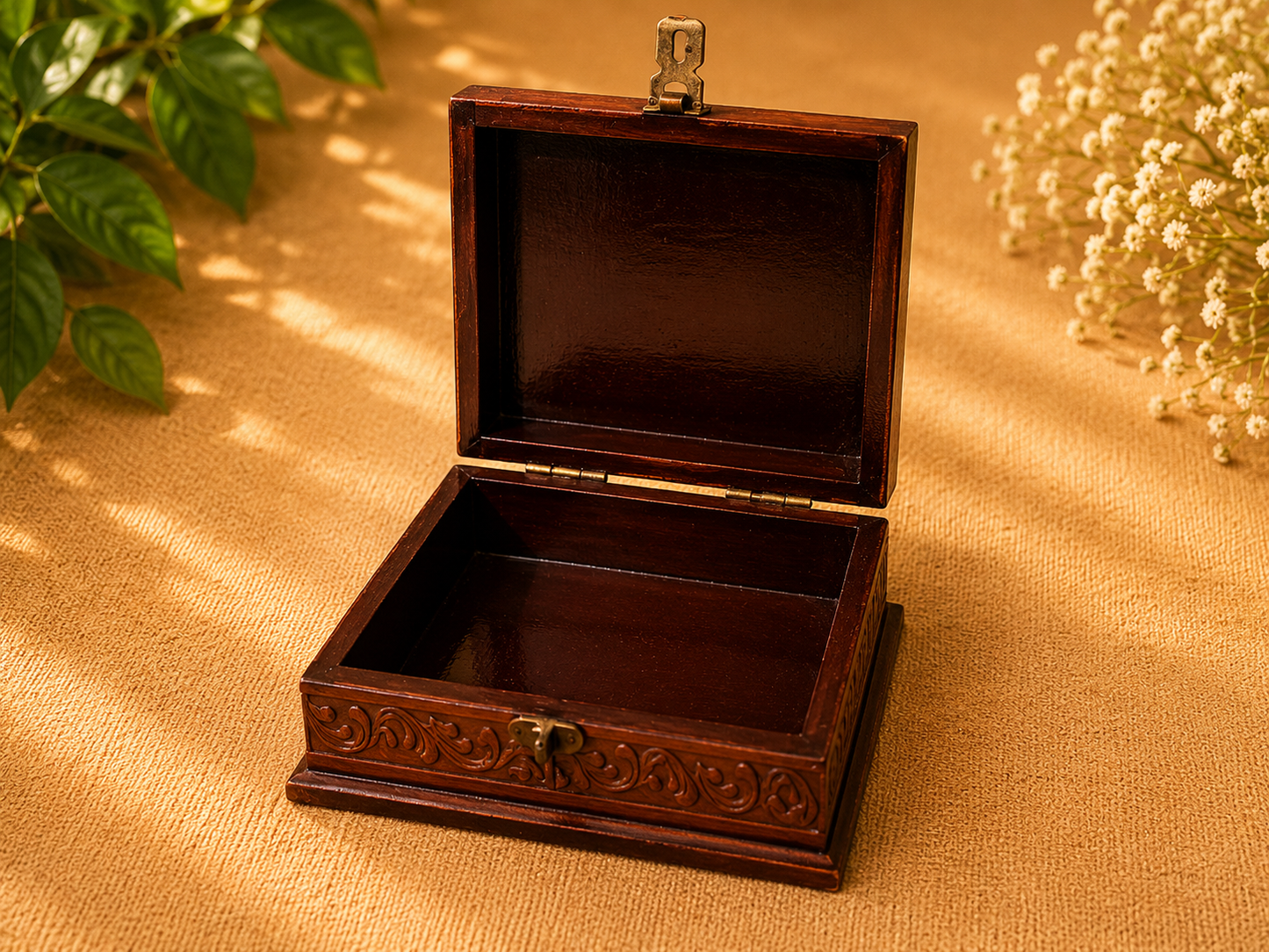 Hand-Painted Medium Wooden Jewellery Box – Royal Art Design